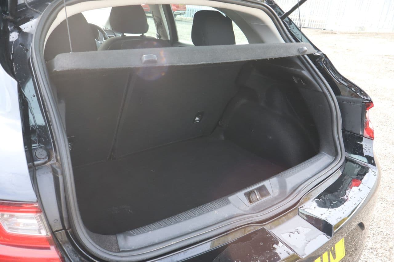 Renault Megane 1.3 TCe Play — image 42