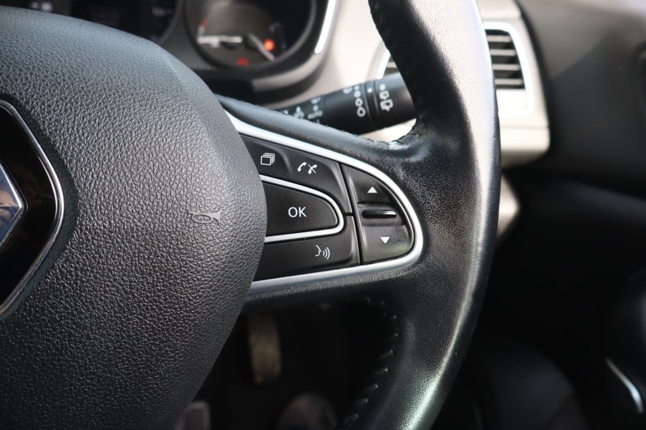 Renault Megane 1.3 TCe Play — image 18