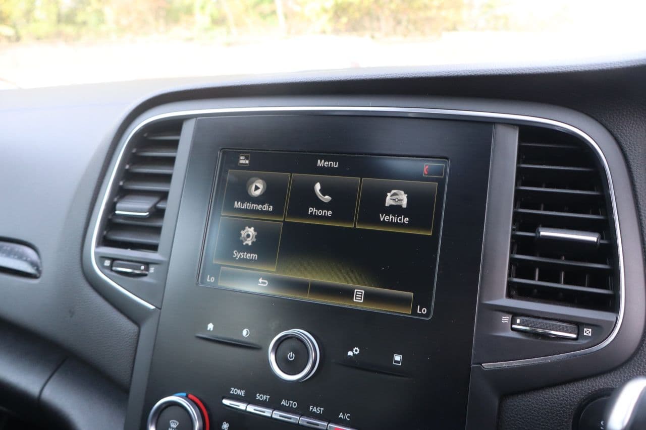 Renault Megane 1.3 TCe Play — image 30