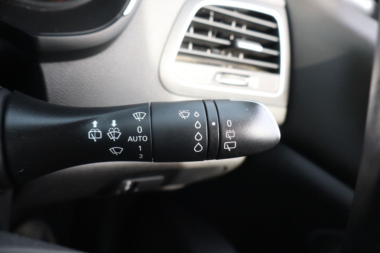 Renault Megane 1.3 TCe Play — image 36