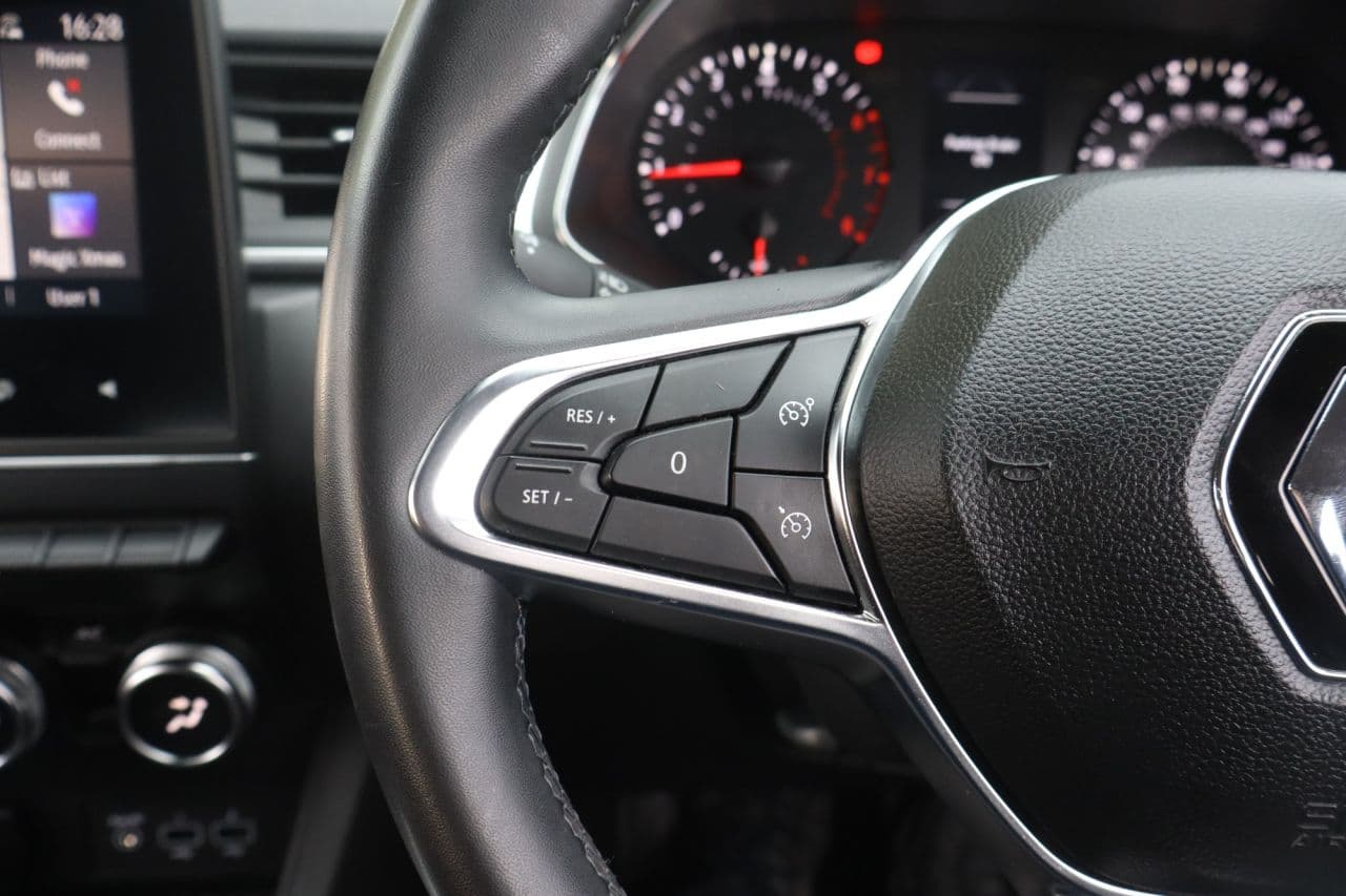 Renault Captur 1.0 TCe Iconic — image 17