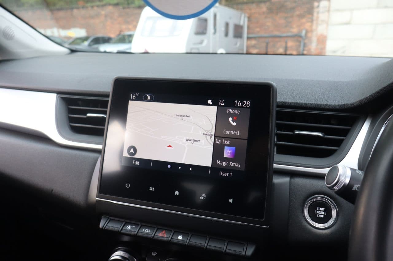 Renault Captur 1.0 TCe Iconic — image 30