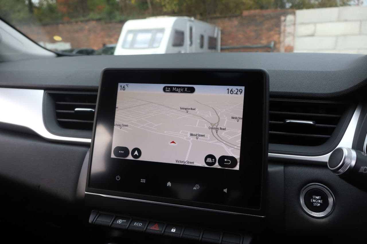 Renault Captur 1.0 TCe Iconic — image 33