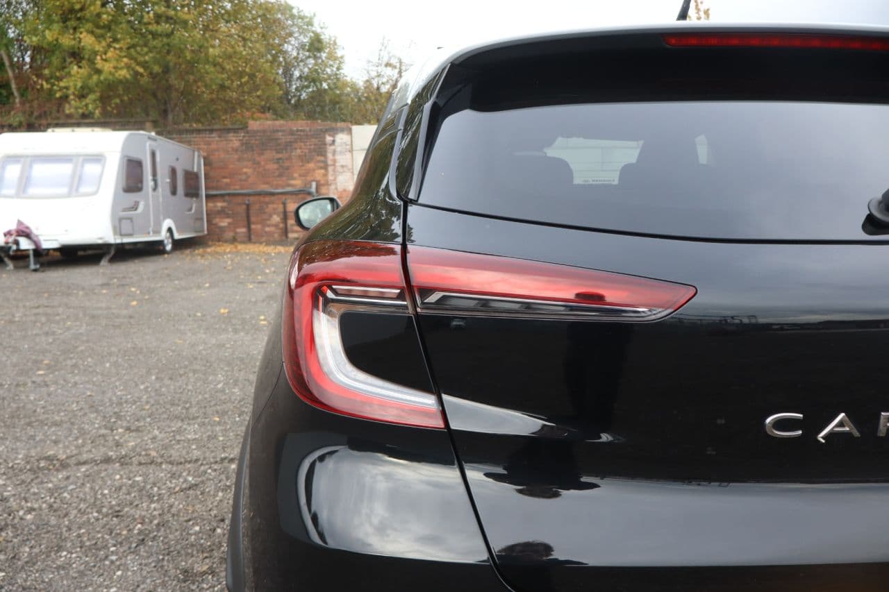 Renault Captur 1.0 TCe Iconic — image 54