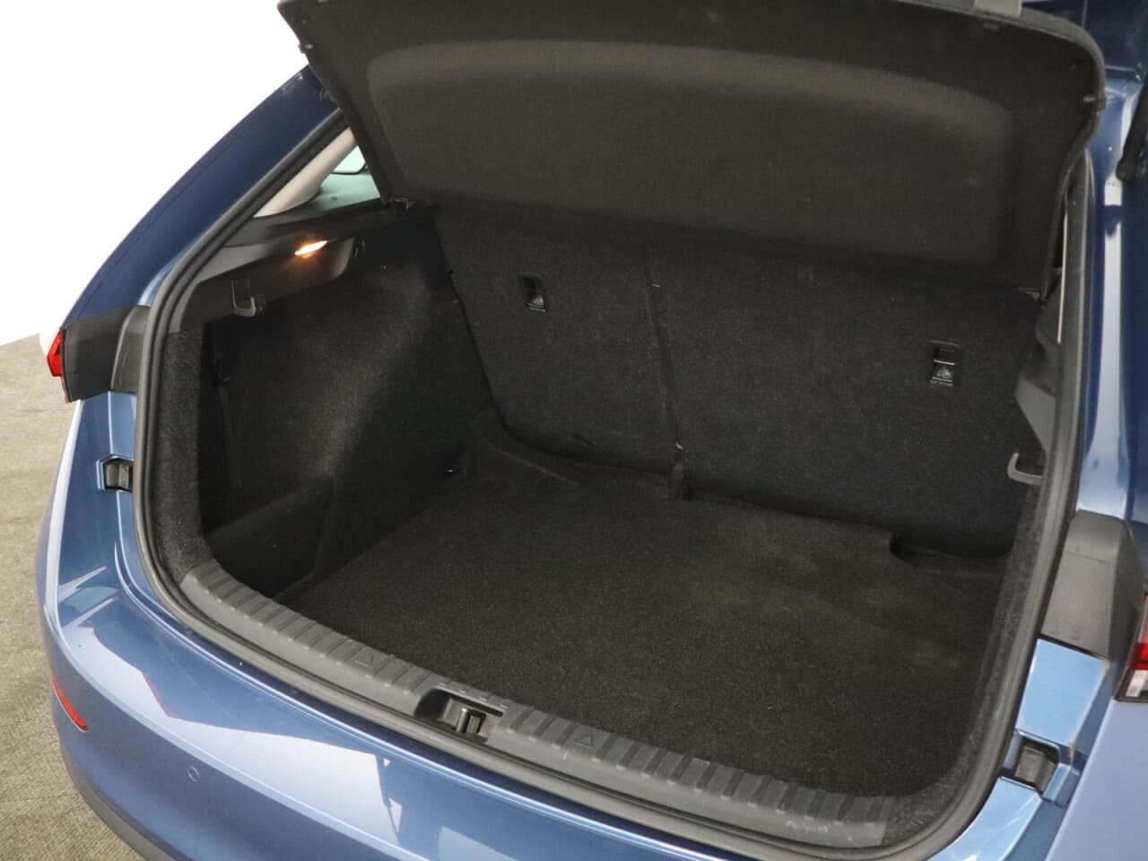 Skoda Scala 1.0 TSI SE L — image 40