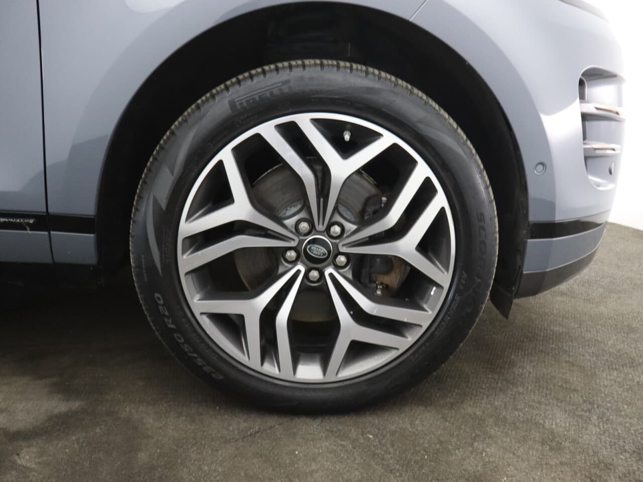 Land Rover Range Rover Evoque 2.0 P250 MHEV R-Dynamic SE — image 55