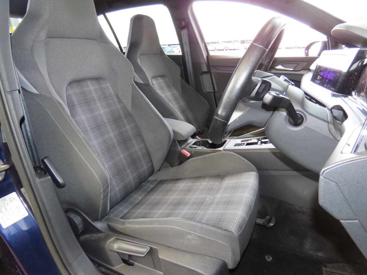Volkswagen Golf 2.0 TDI GTD — image 9
