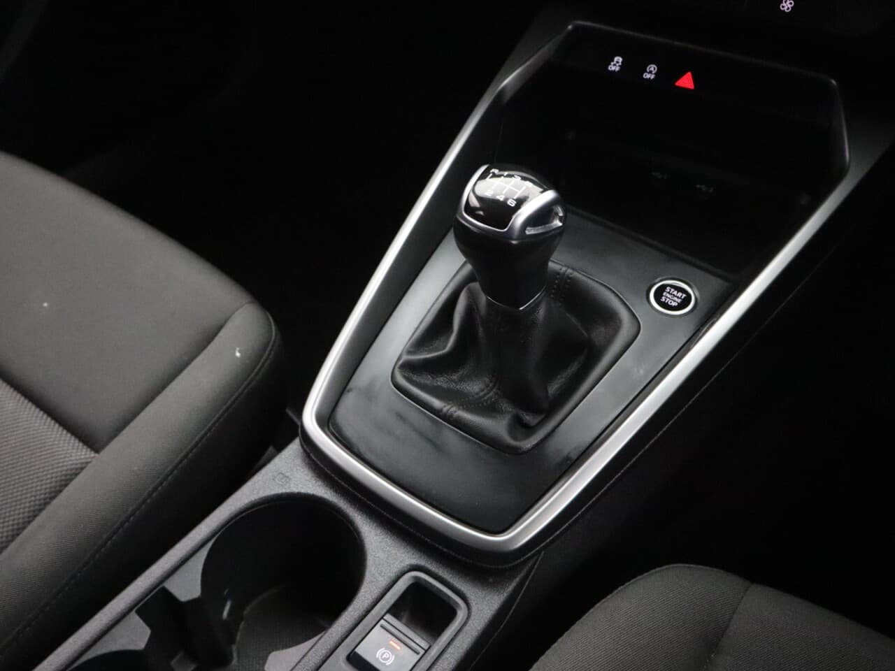 Audi A3 1.0 TFSI 30 Technik Sportback — image 23