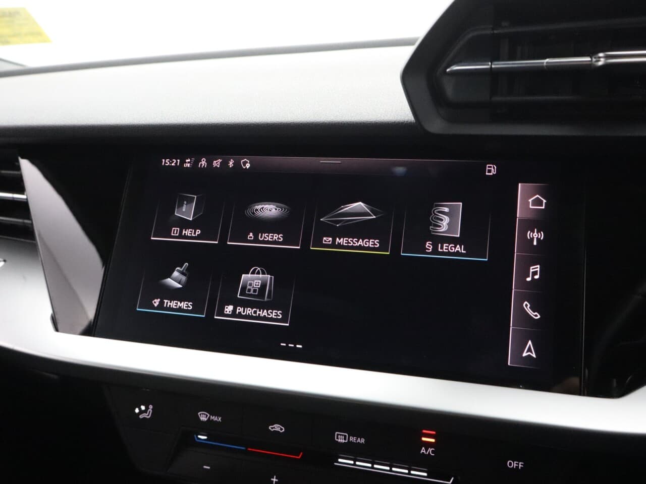 Audi A3 1.0 TFSI 30 Technik Sportback — image 37