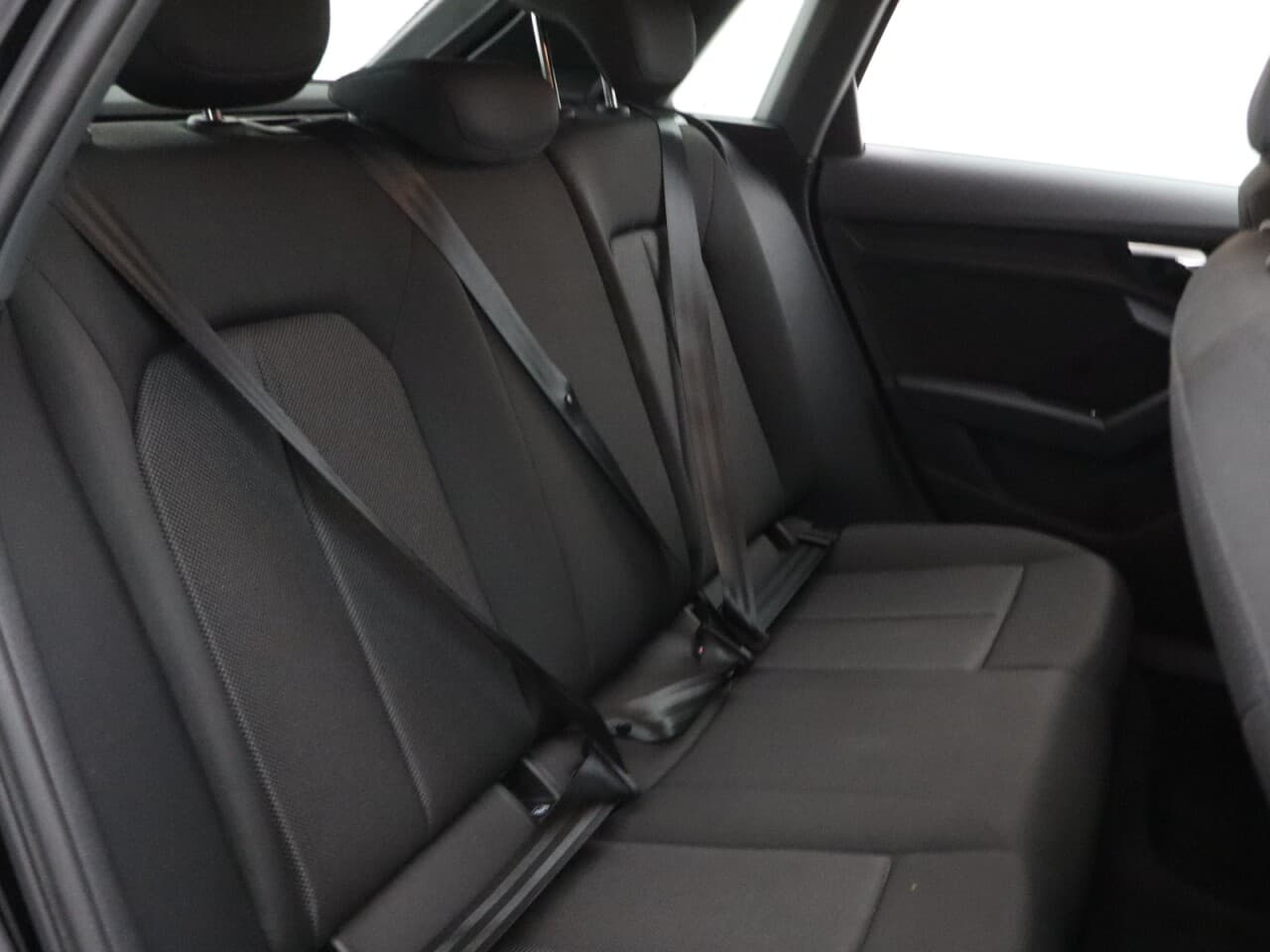Audi A3 1.0 TFSI 30 Technik Sportback — image 42