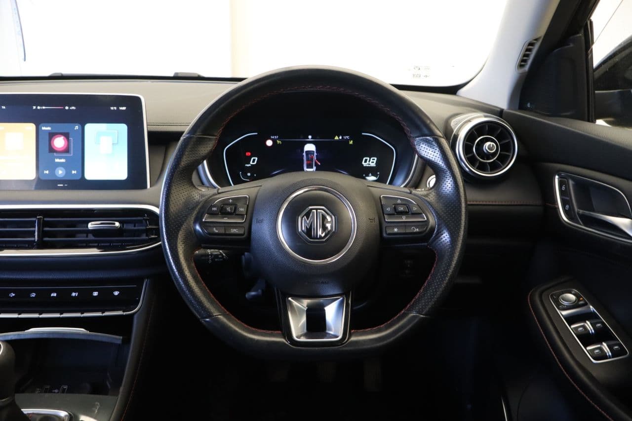 MG MG Hs 1.5 T-GDI SE — image 16