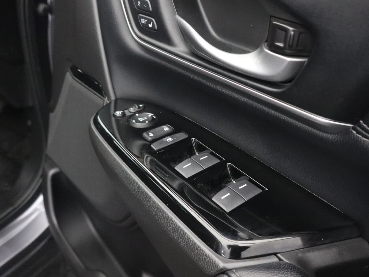 Honda Cr-v 2.0 h i-MMD EX — image 39