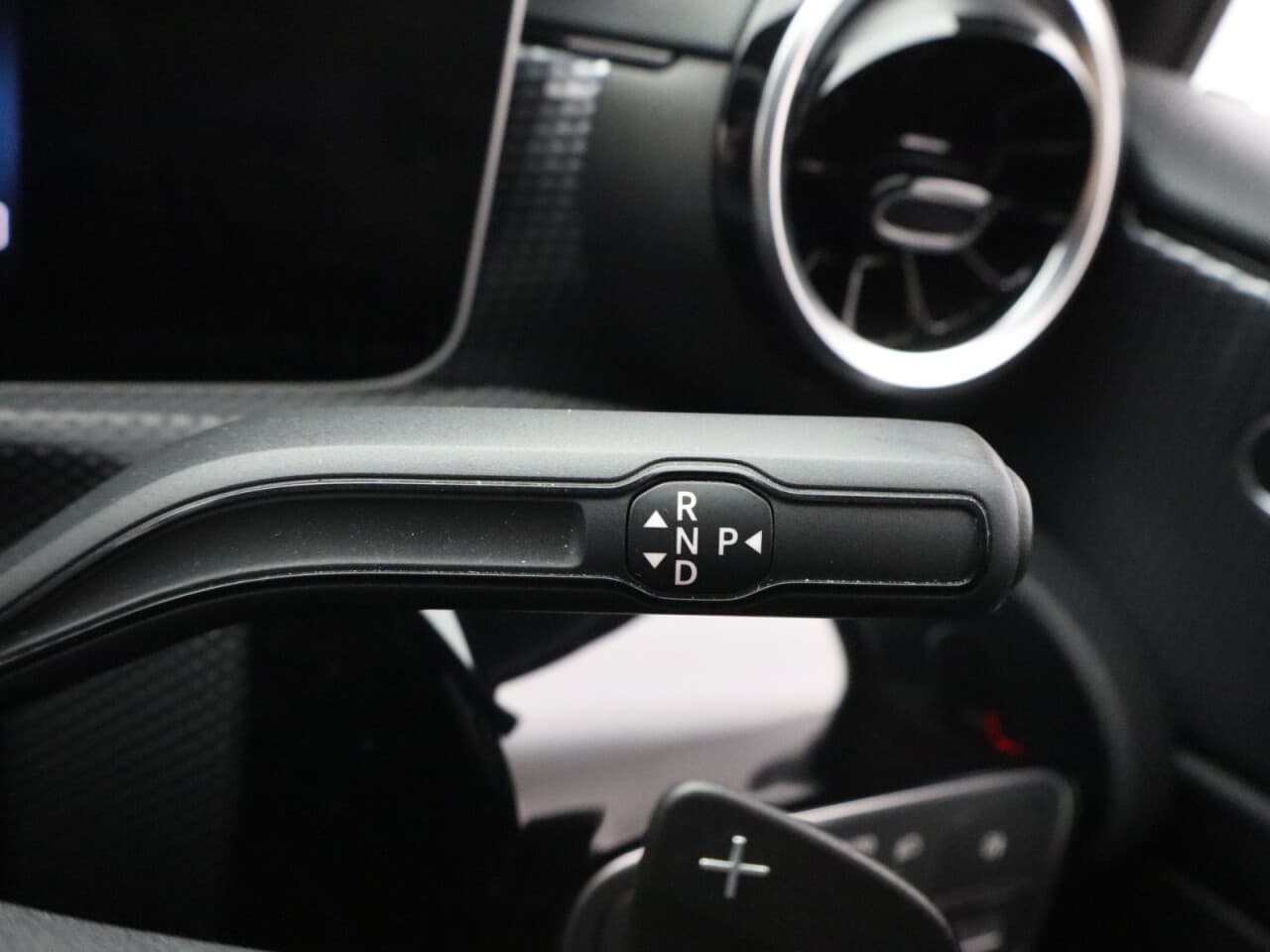 Mercedes-Benz A Class 1.3 A200 Sport (Executive) — image 33