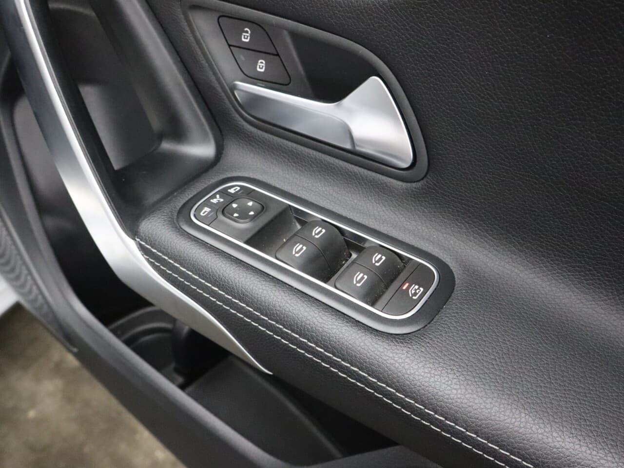 Mercedes-Benz A Class 1.3 A200 Sport (Executive) — image 51
