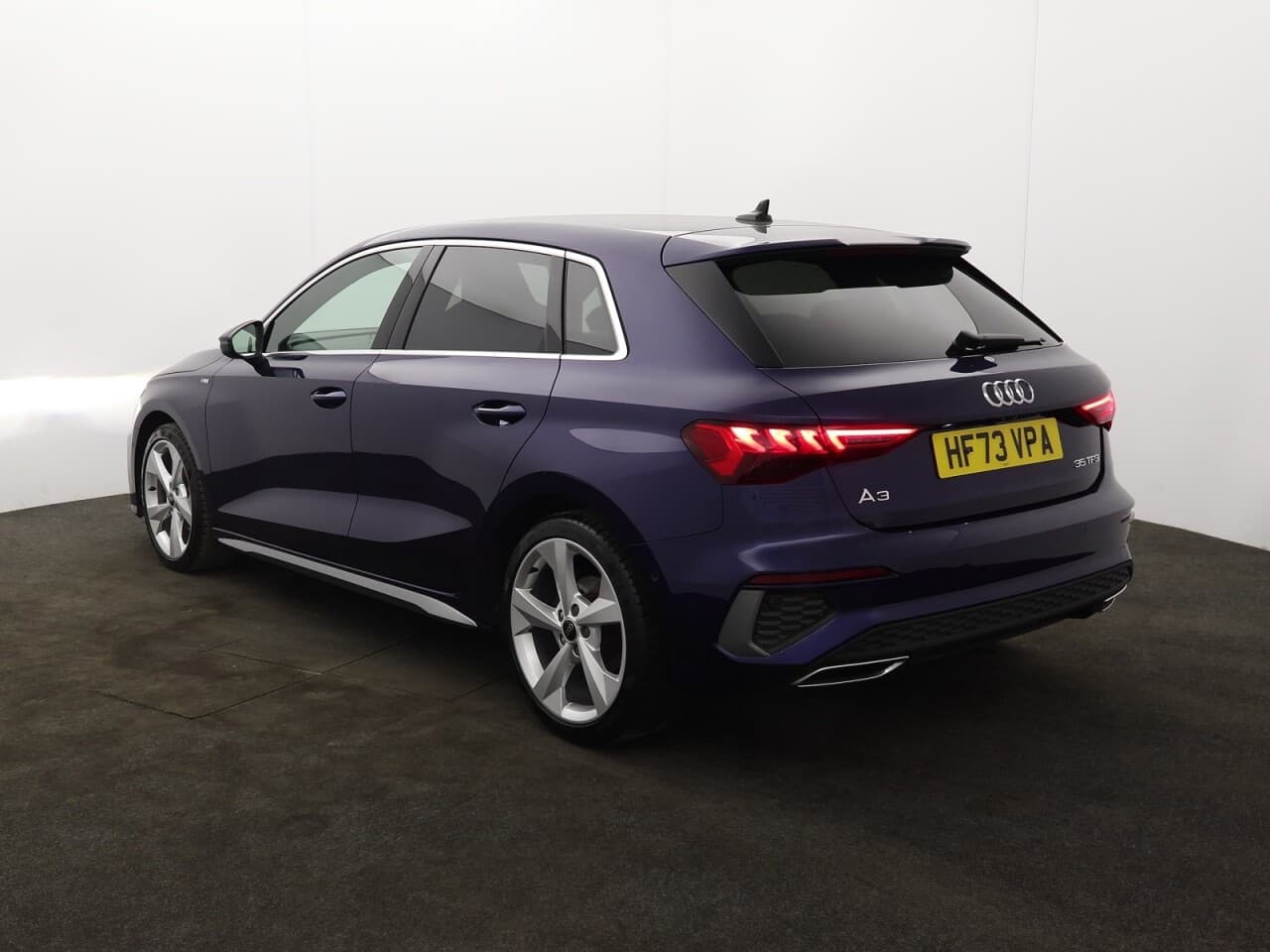 Audi A3 1.5 TFSI 35 S line Technology Pack Sportback — image 8