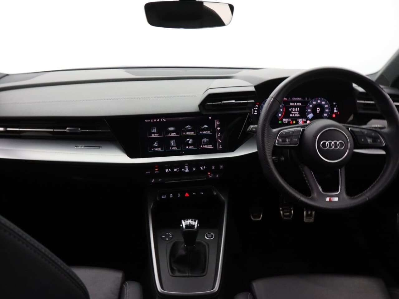 Audi A3 1.5 TFSI 35 S line Technology Pack Sportback — image 12