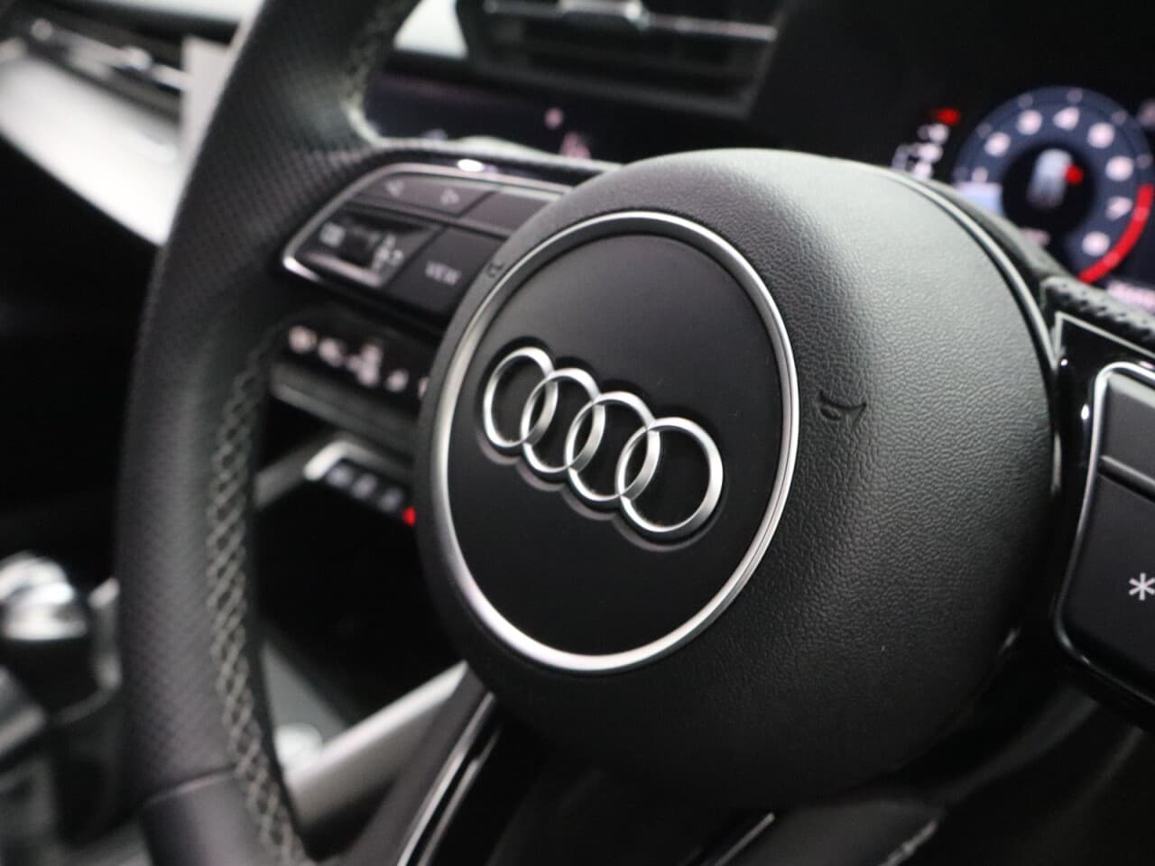 Audi A3 1.5 TFSI 35 S line Technology Pack Sportback — image 17