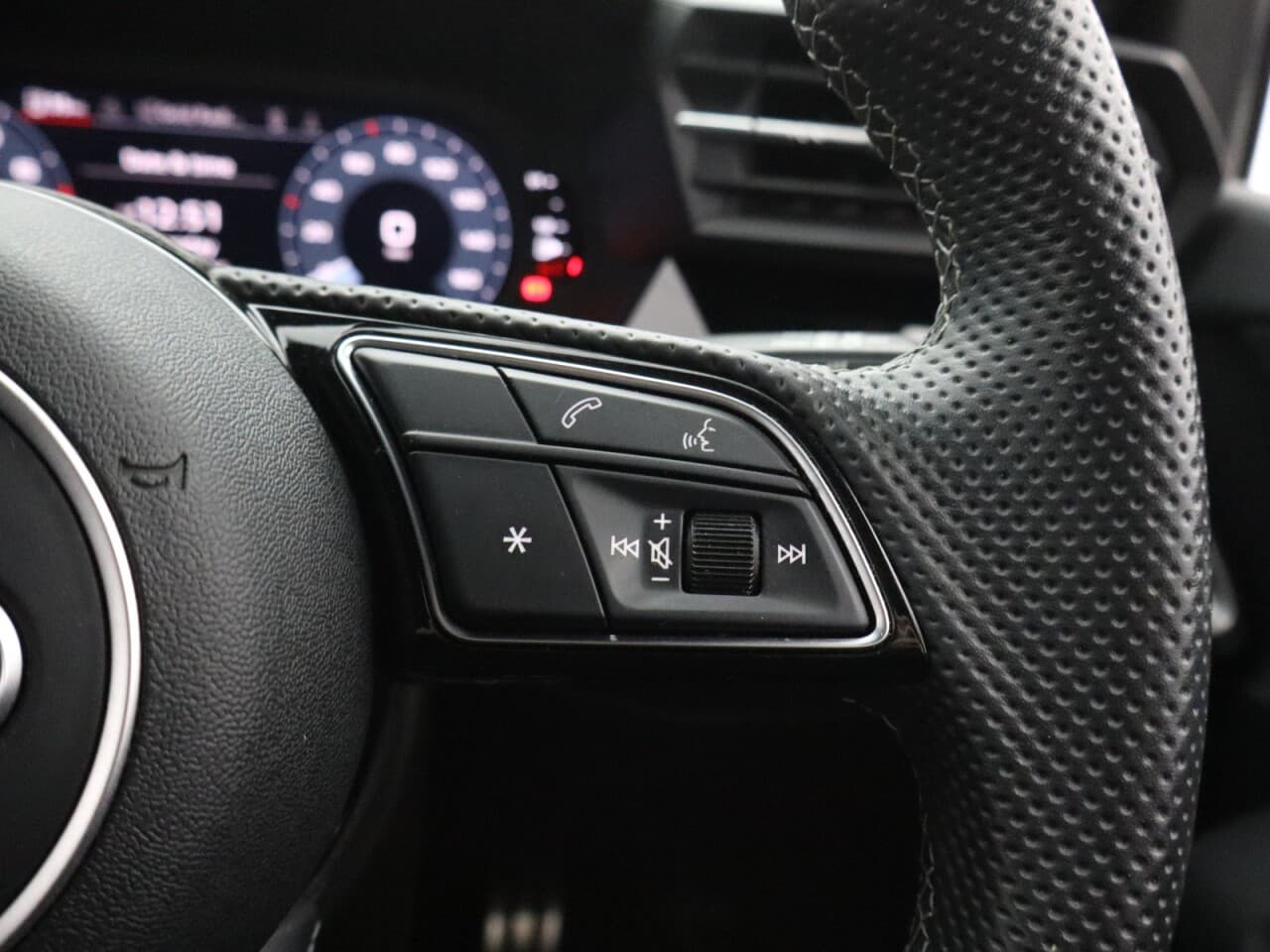 Audi A3 1.5 TFSI 35 S line Technology Pack Sportback — image 20