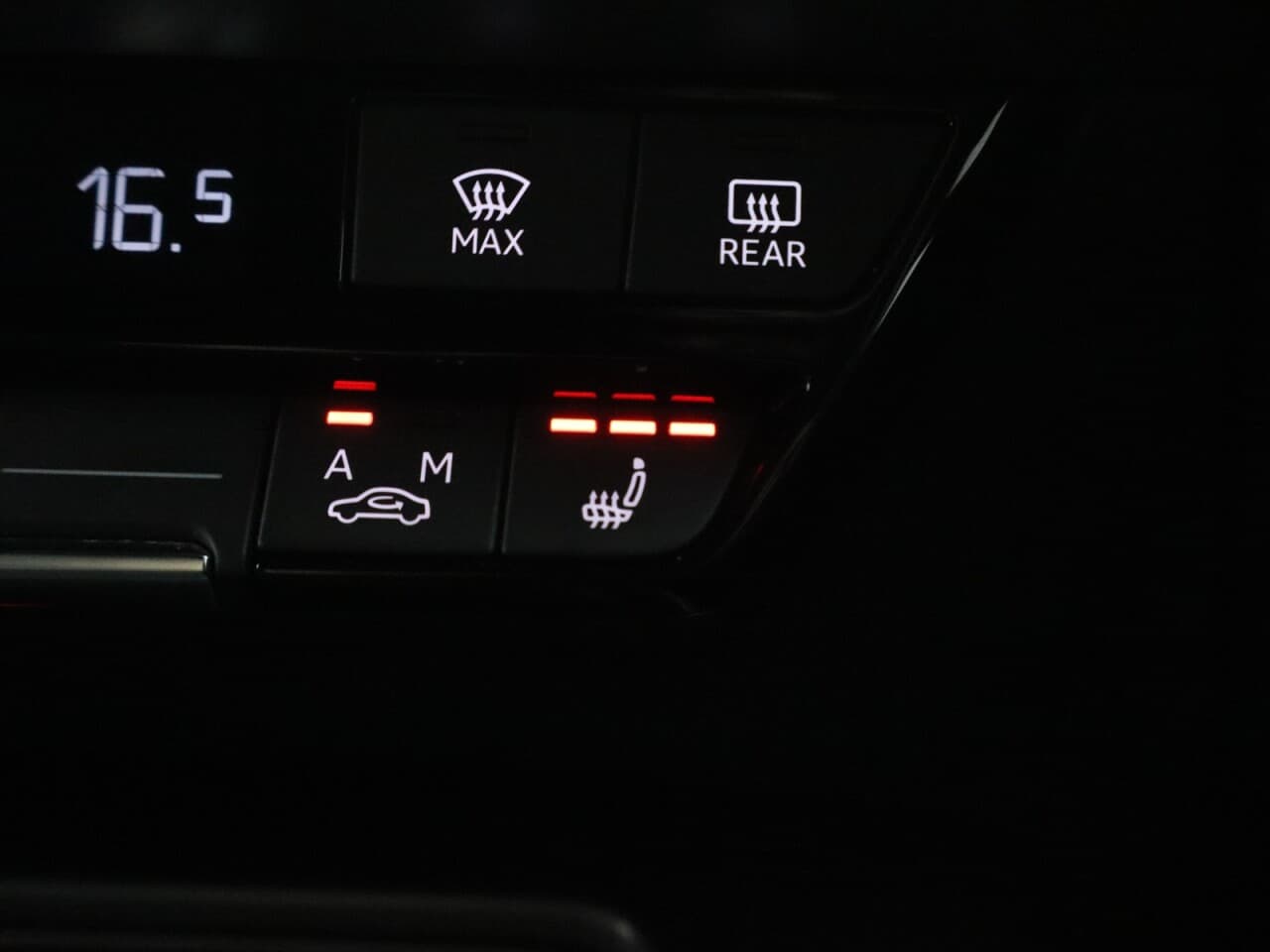 Audi A3 1.5 TFSI 35 S line Technology Pack Sportback — image 33