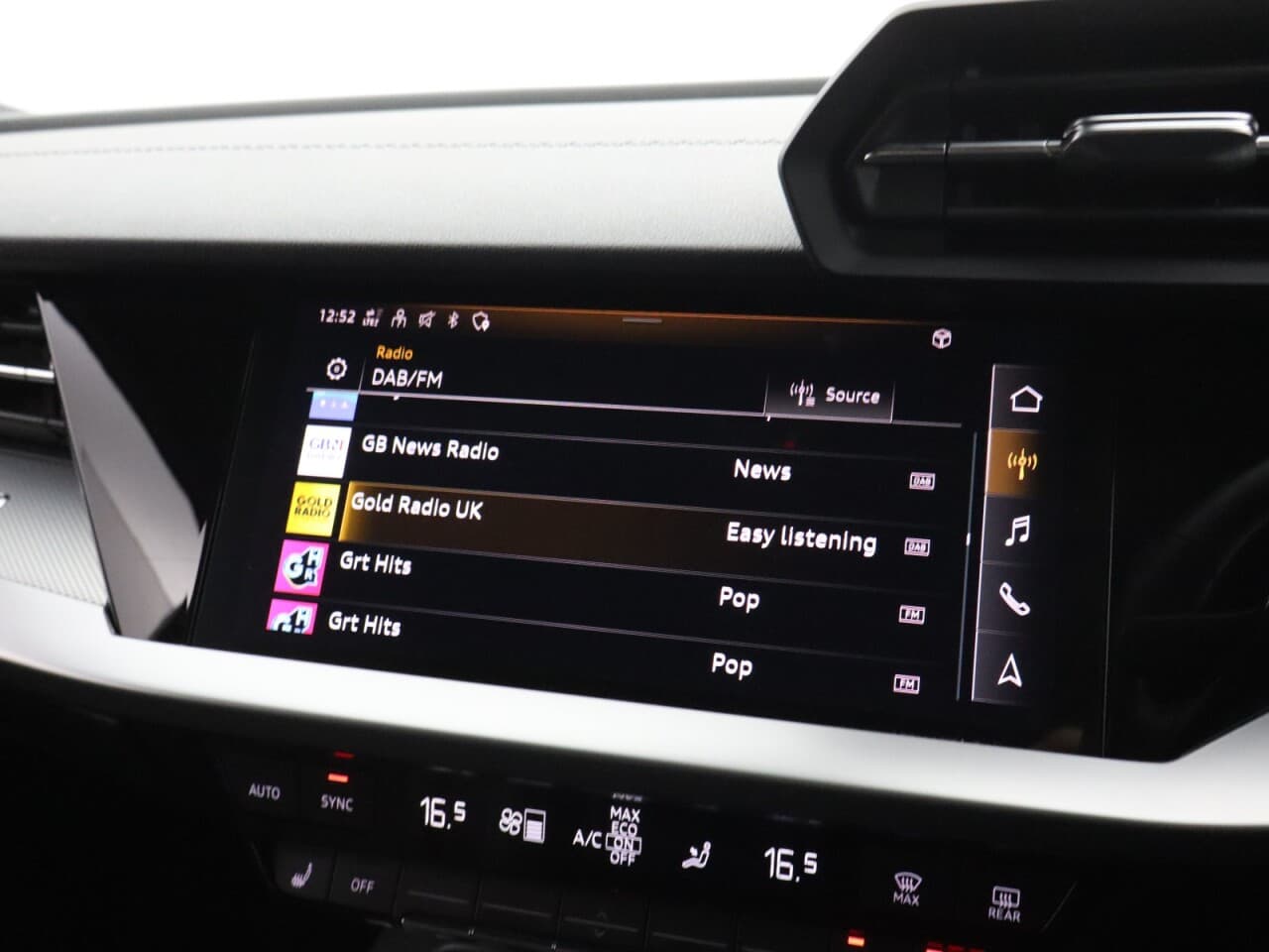Audi A3 1.5 TFSI 35 S line Technology Pack Sportback — image 36