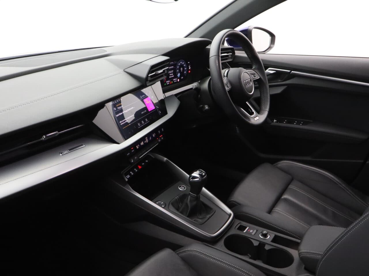 Audi A3 1.5 TFSI 35 S line Technology Pack Sportback — image 44
