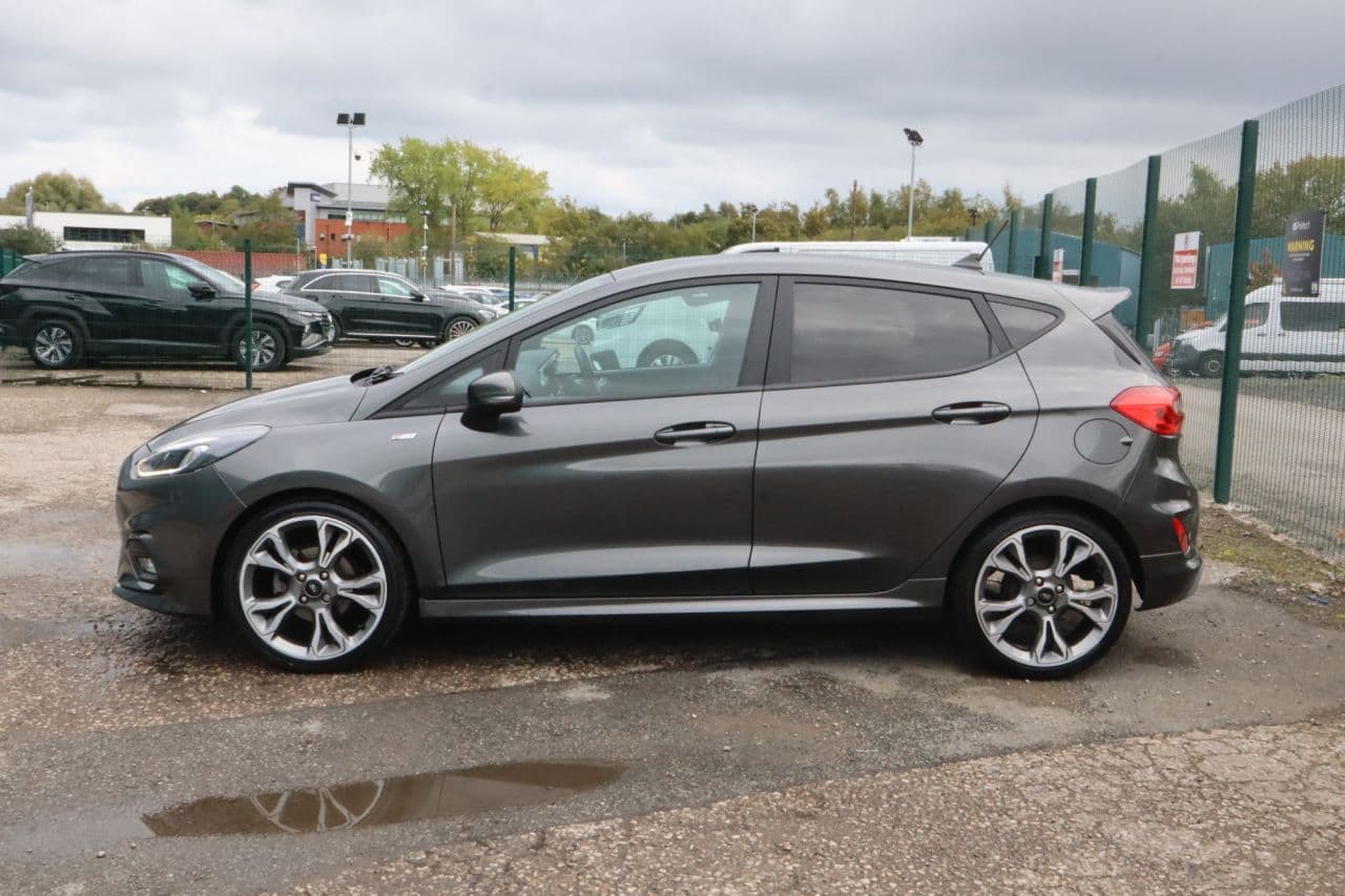 Ford Fiesta 1.0T EcoBoost MHEV ST-Line X Edition — image 6