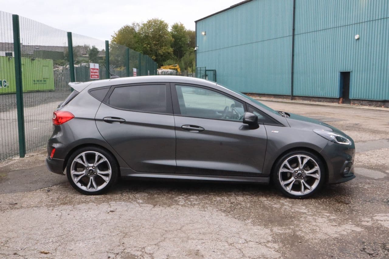 Ford Fiesta 1.0T EcoBoost MHEV ST-Line X Edition — image 8