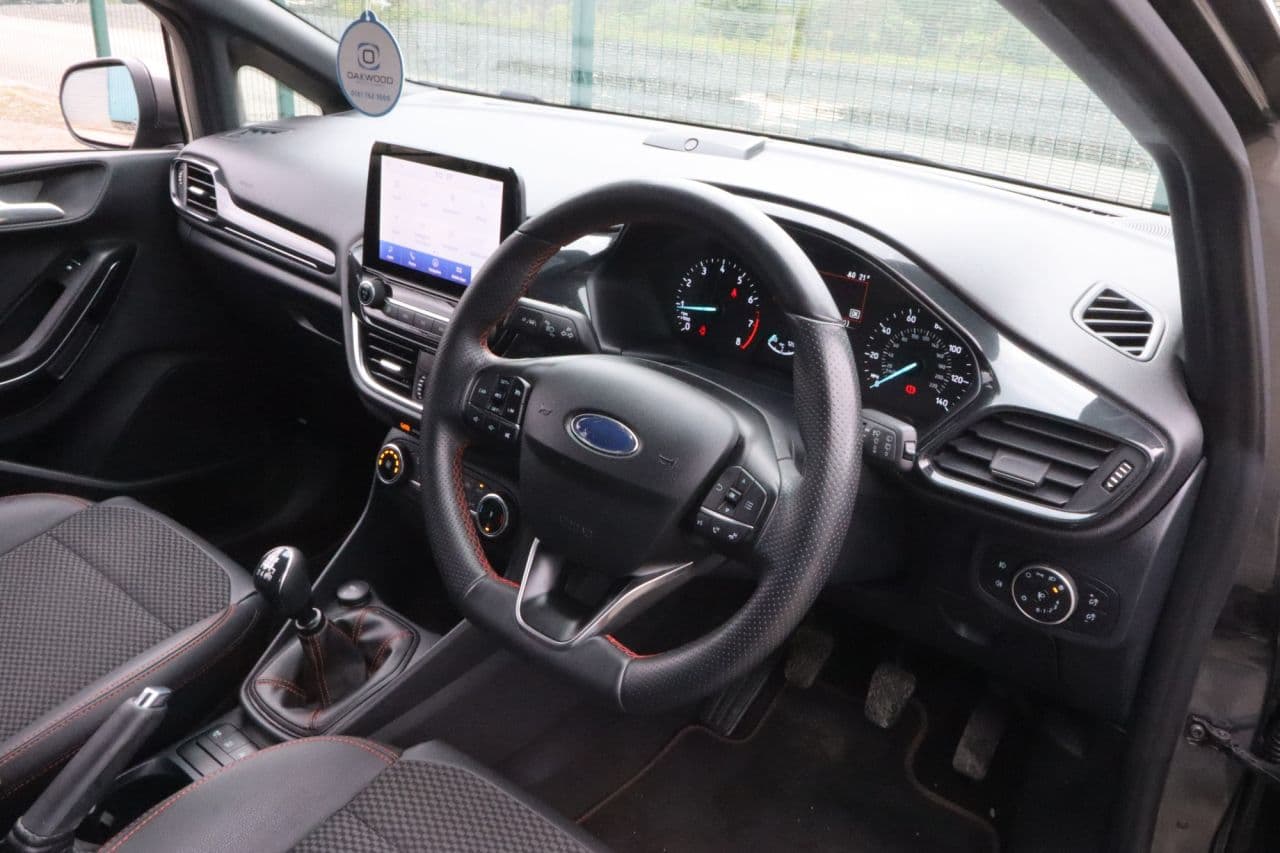 Ford Fiesta 1.0T EcoBoost MHEV ST-Line X Edition — image 14