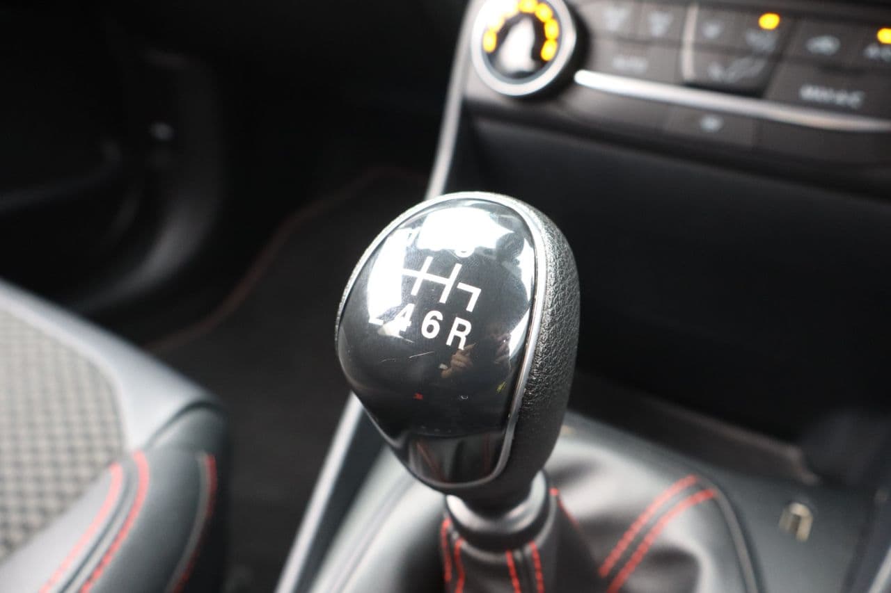 Ford Fiesta 1.0T EcoBoost MHEV ST-Line X Edition — image 24