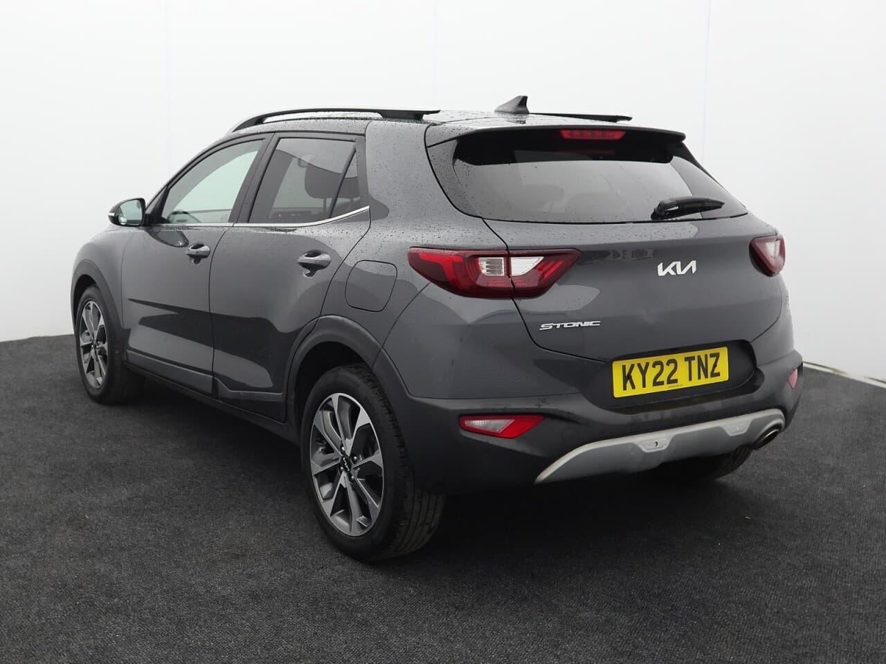 Kia Stonic 1.0 T-GDi MHEV Connect — image 8