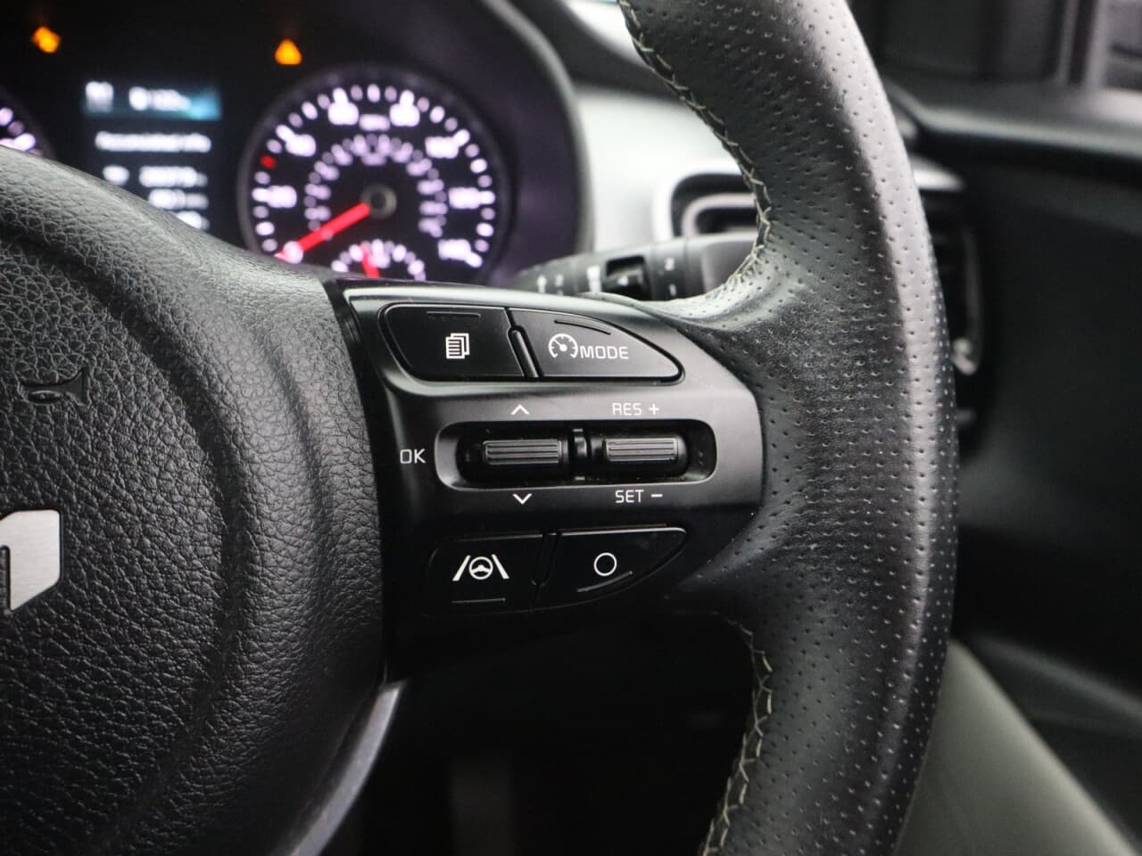 Kia Stonic 1.0 T-GDi MHEV Connect — image 18