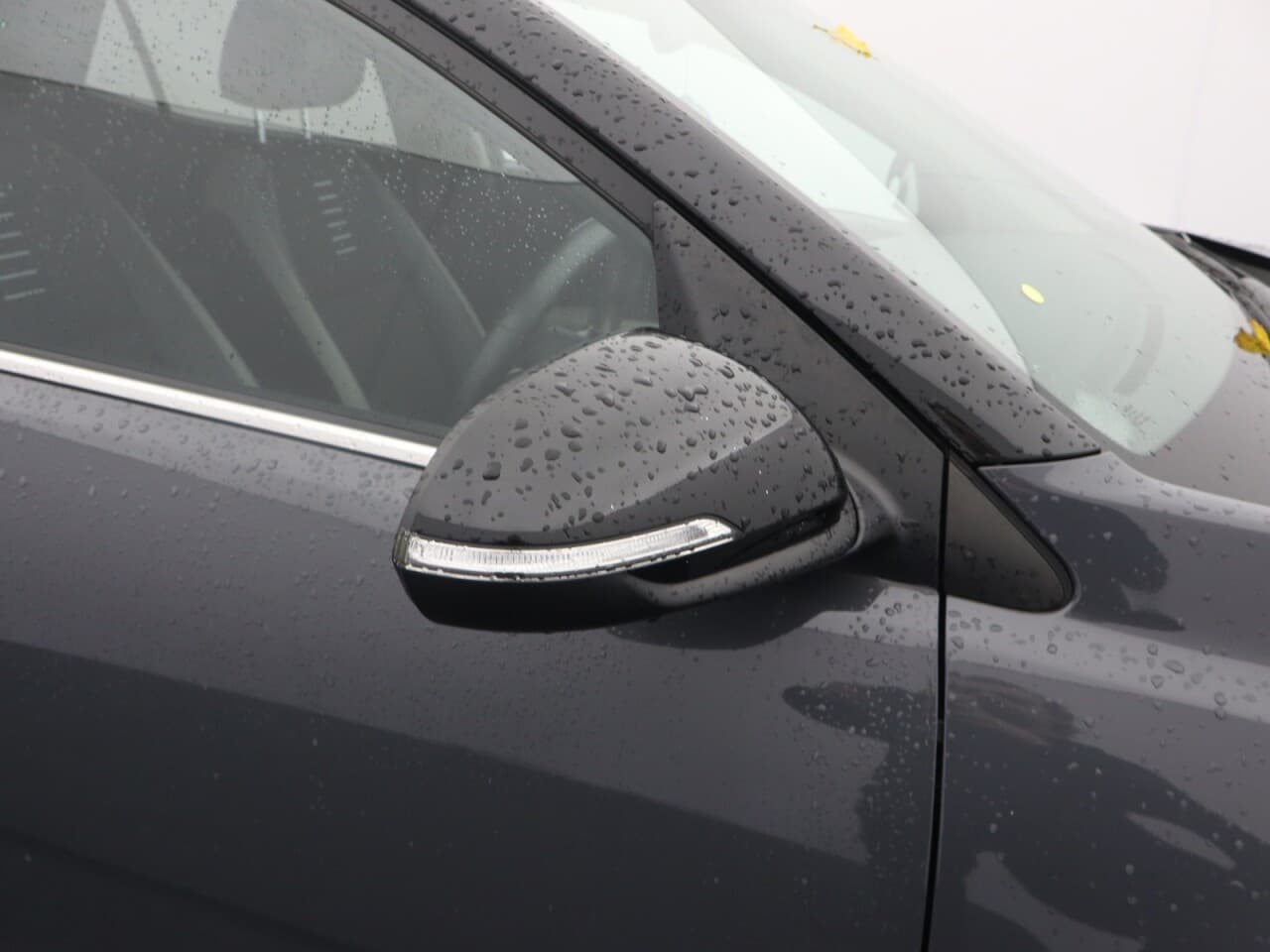 Kia Stonic 1.0 T-GDi MHEV Connect — image 47