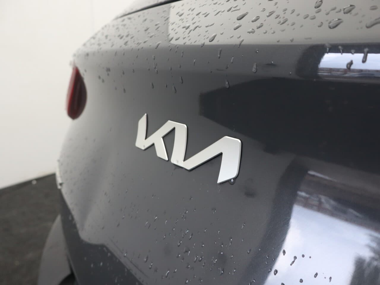 Kia Stonic 1.0 T-GDi MHEV Connect — image 53