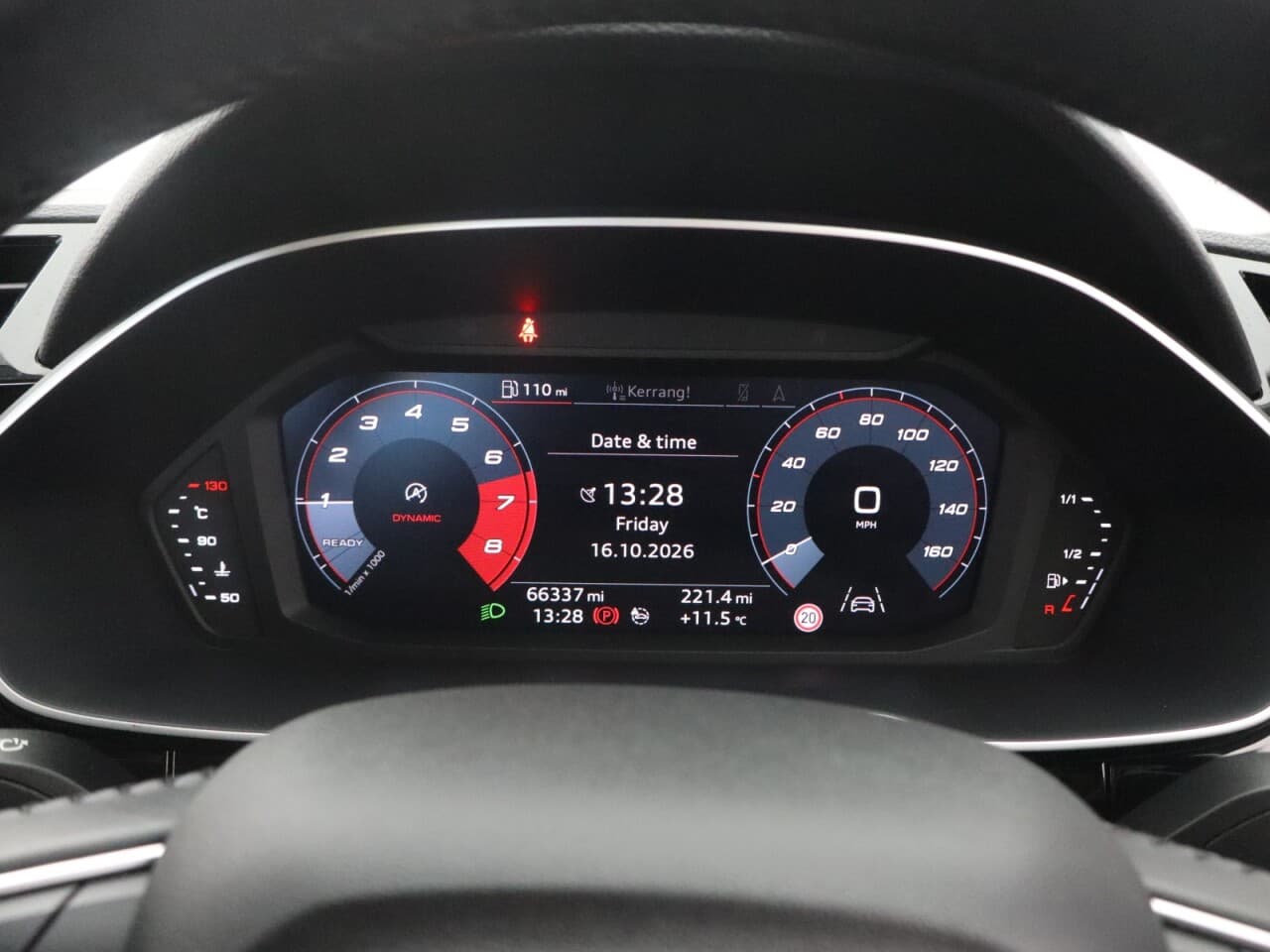 Audi Q3 1.5 TFSI CoD 35 Sport — image 21