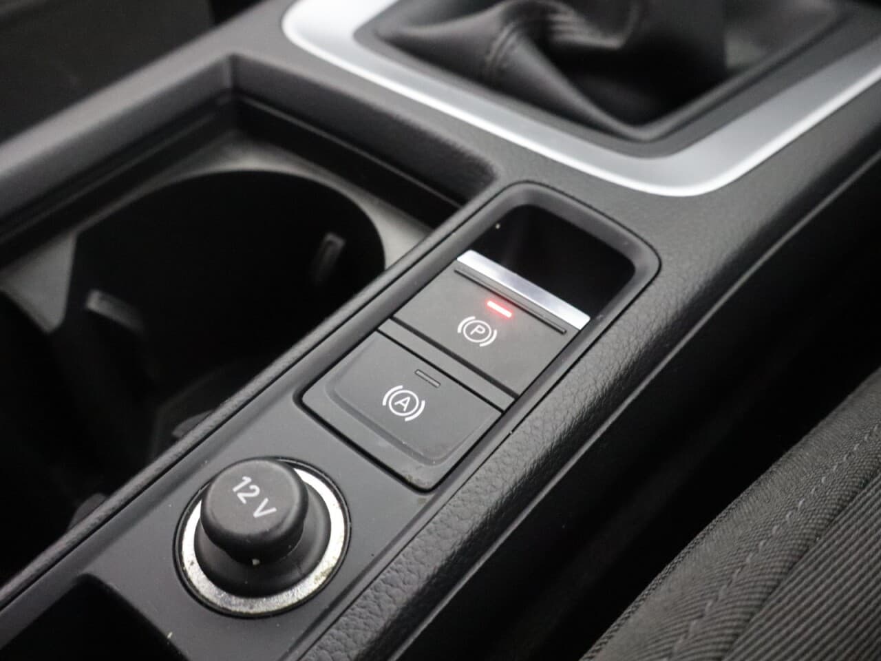 Audi Q3 1.5 TFSI CoD 35 Sport — image 27