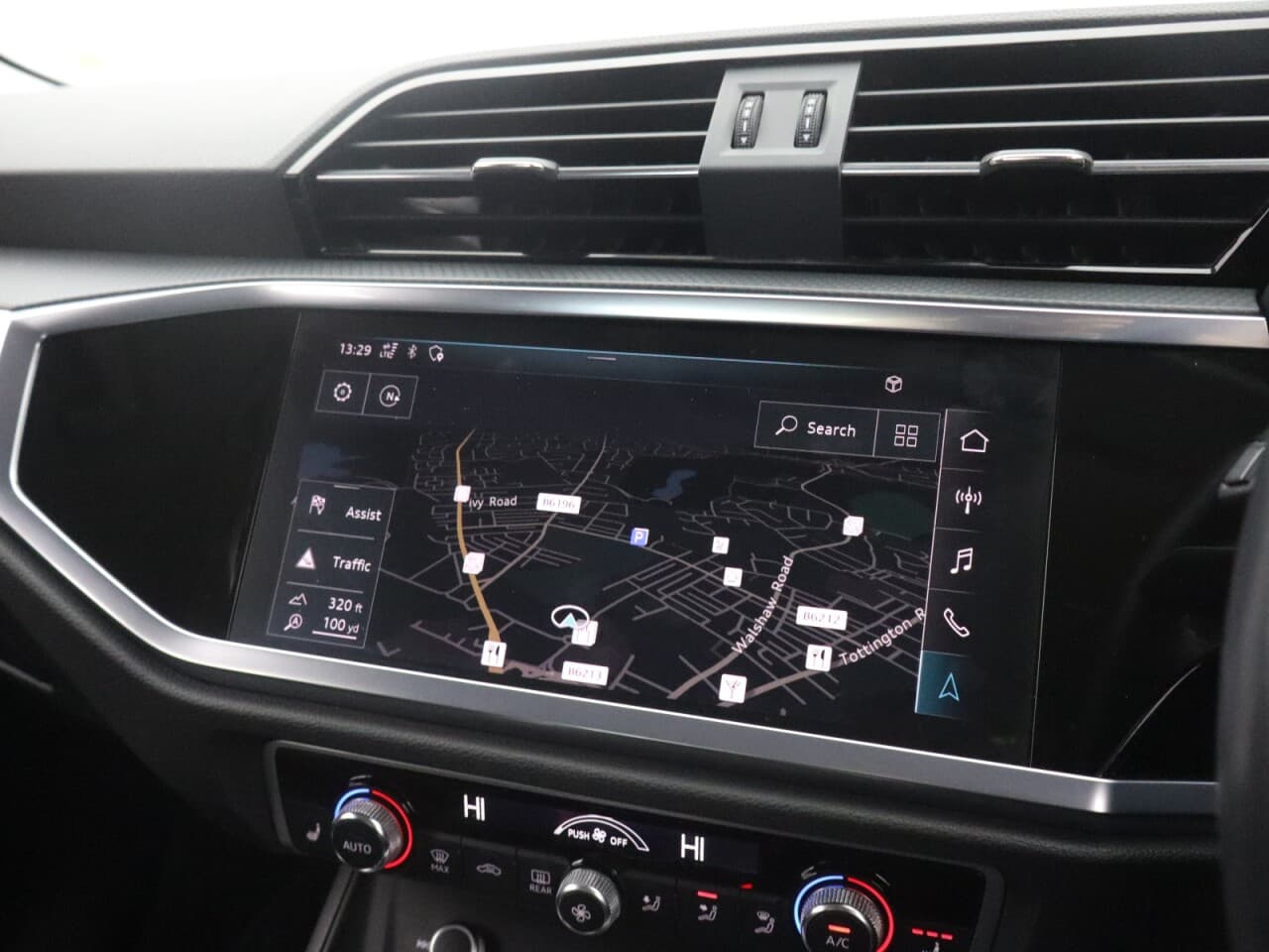 Audi Q3 1.5 TFSI CoD 35 Sport — image 37