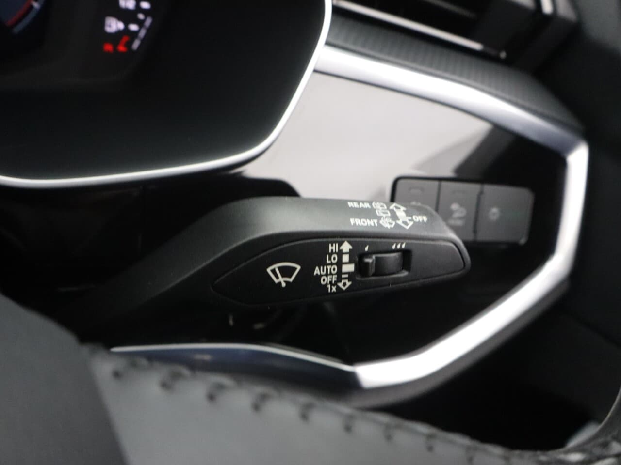 Audi Q3 1.5 TFSI CoD 35 Sport — image 41