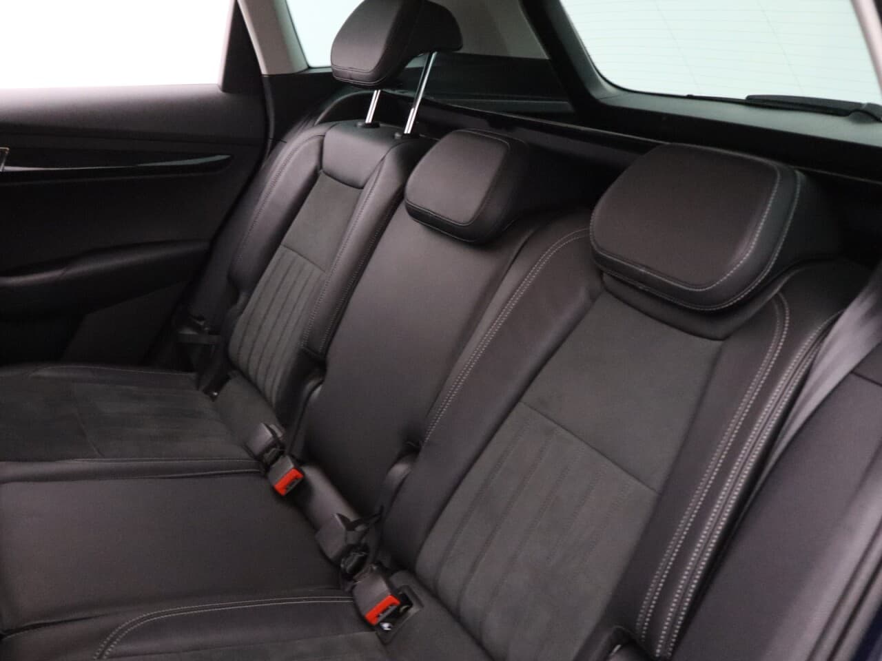 Skoda Karoq 1.5 TSI ACT SE L — image 47