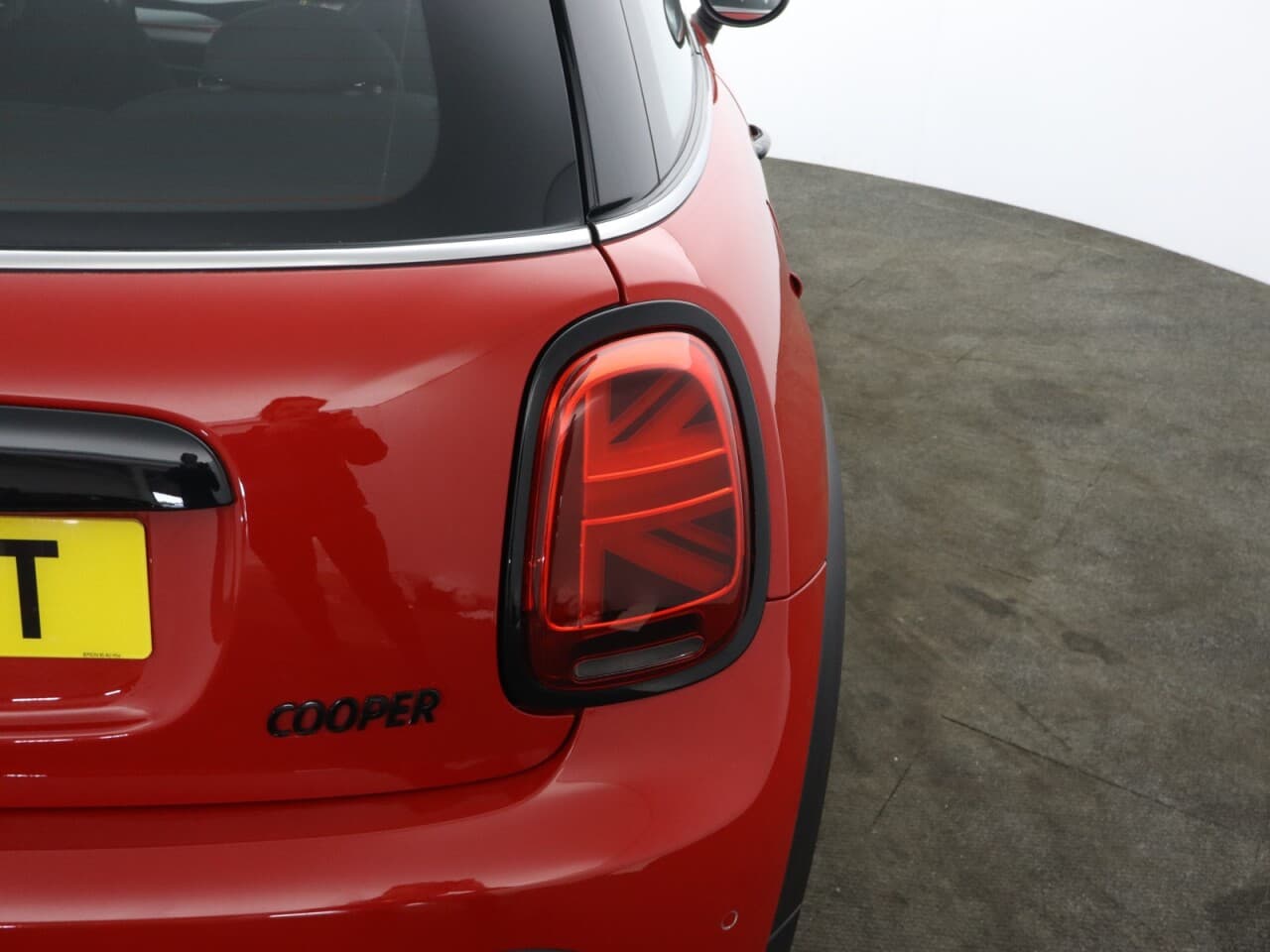 Mini Hatch 1.5 Cooper Sport (Nav Pack) — image 58