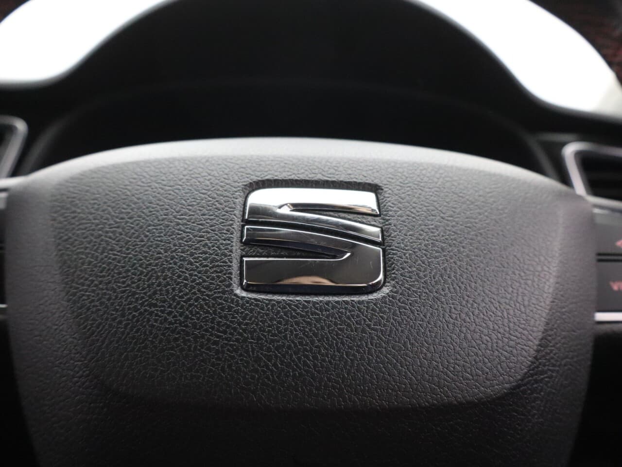 Seat Leon 1.5 TSI EVO FR Sport — image 20