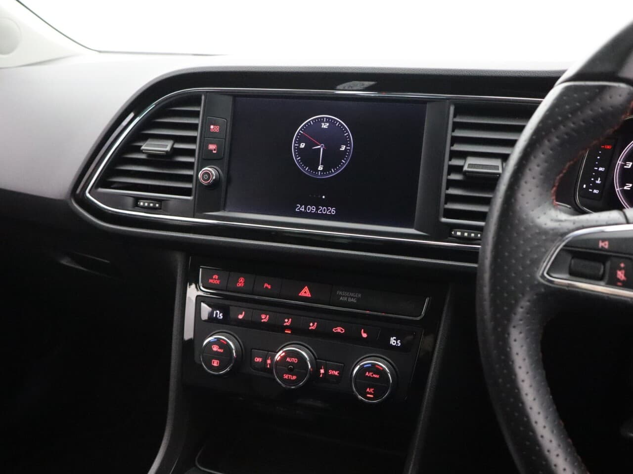 Seat Leon 1.5 TSI EVO FR Sport — image 22