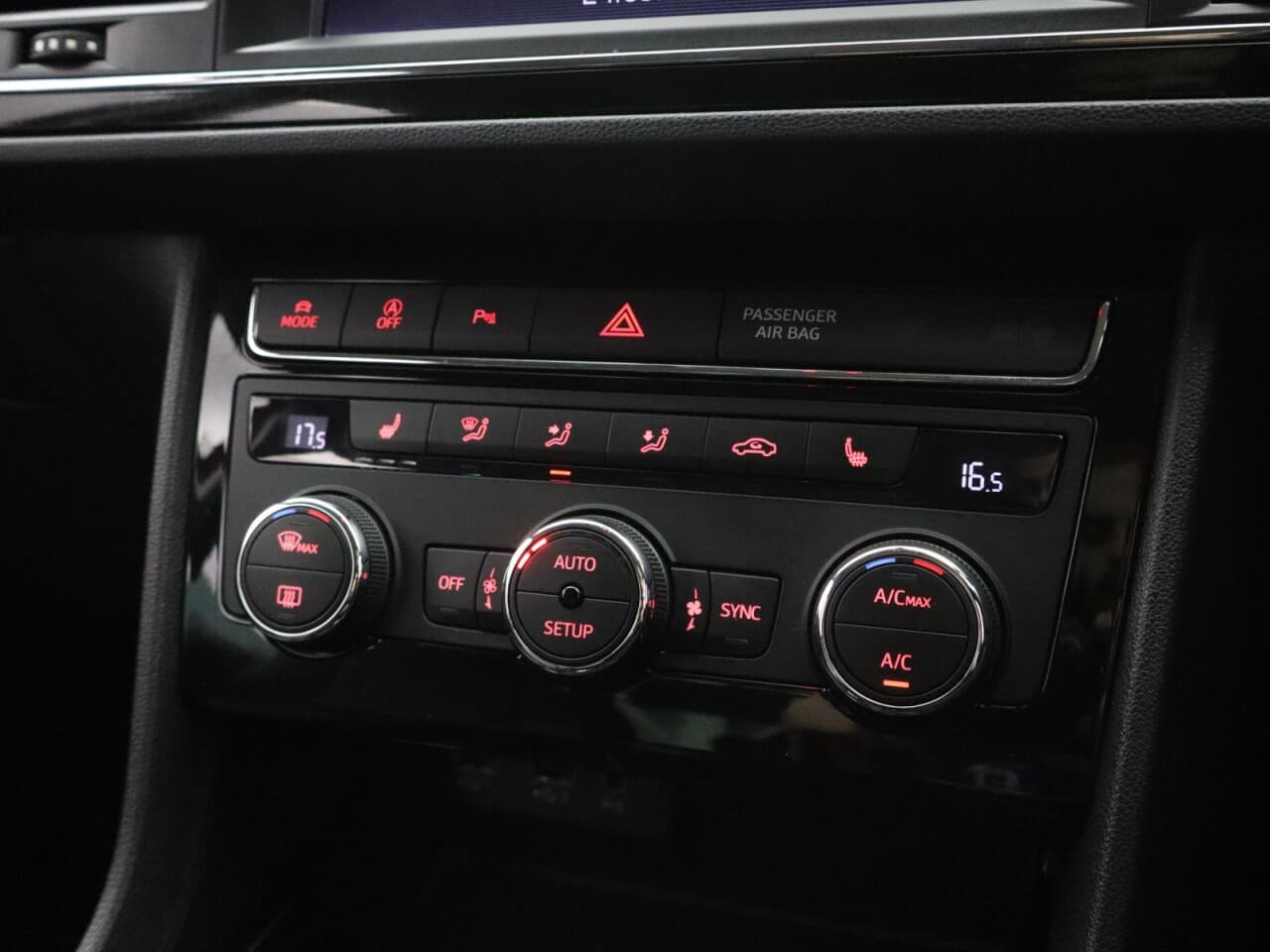 Seat Leon 1.5 TSI EVO FR Sport — image 29