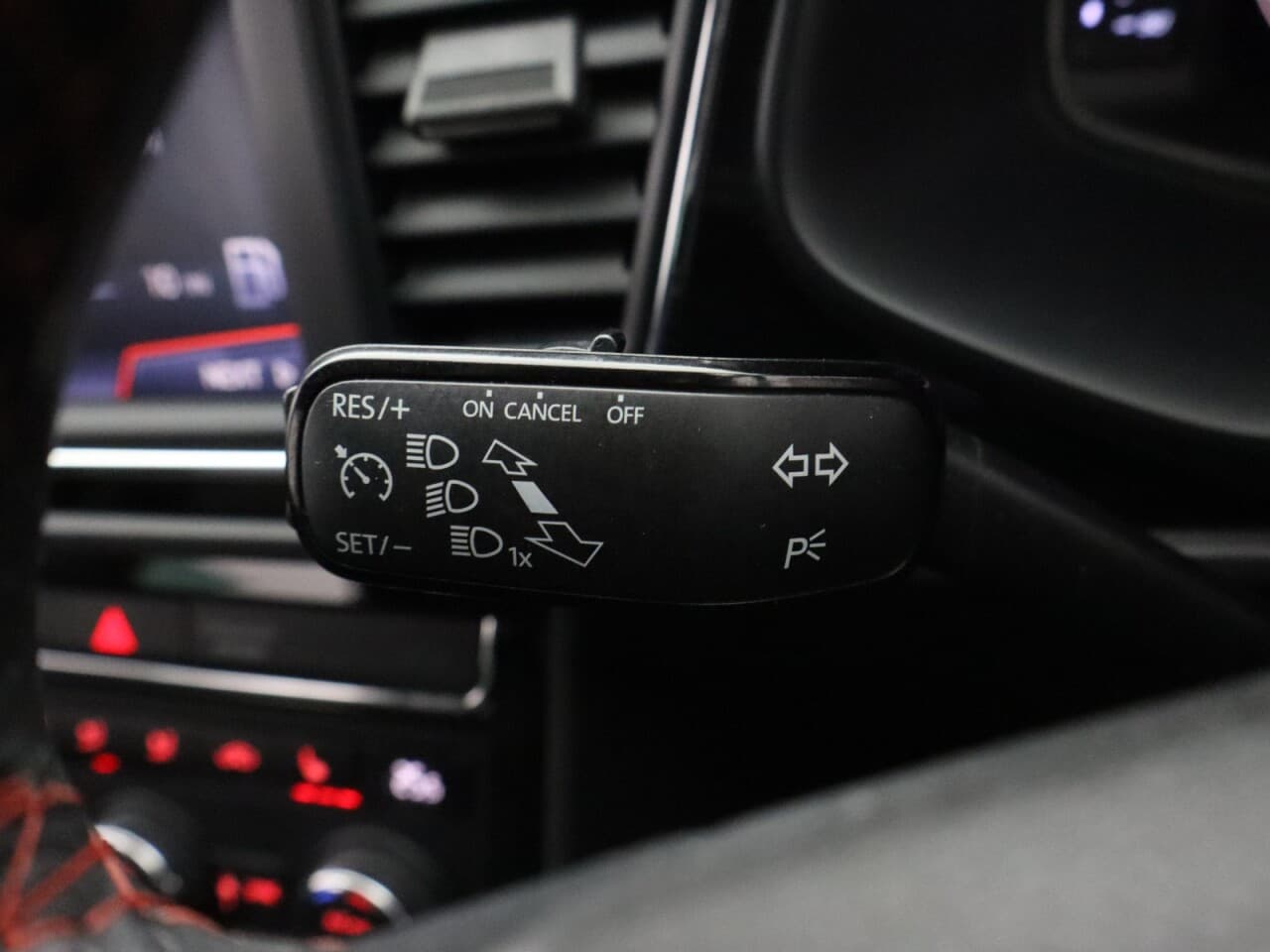 Seat Leon 1.5 TSI EVO FR Sport — image 38