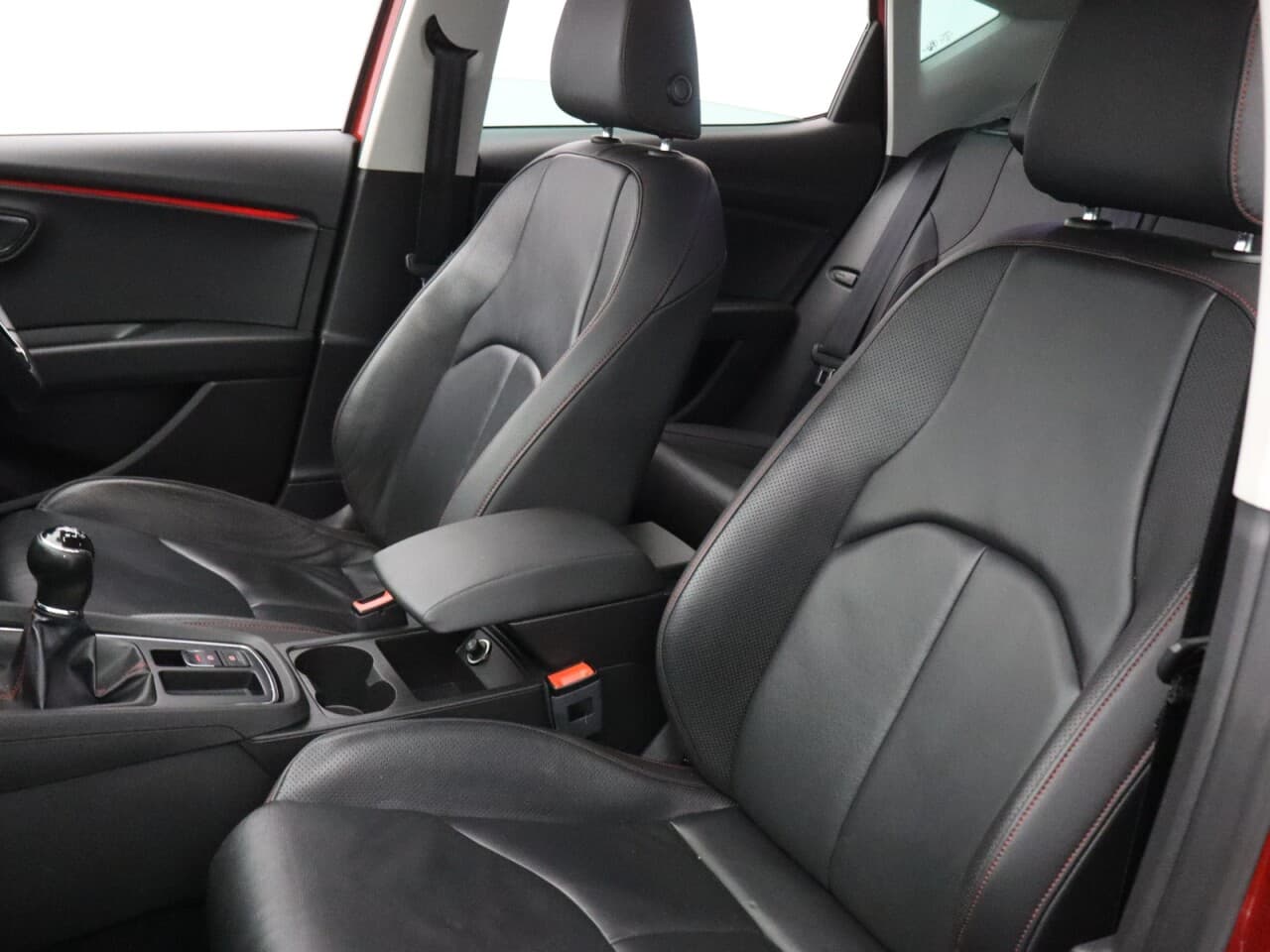 Seat Leon 1.5 TSI EVO FR Sport — image 41