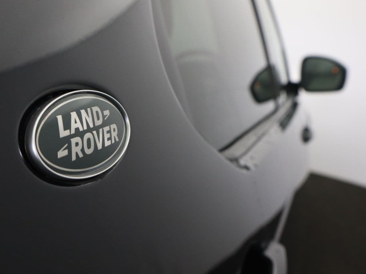 Land Rover Discovery 2.0 SD4 HSE — image 64