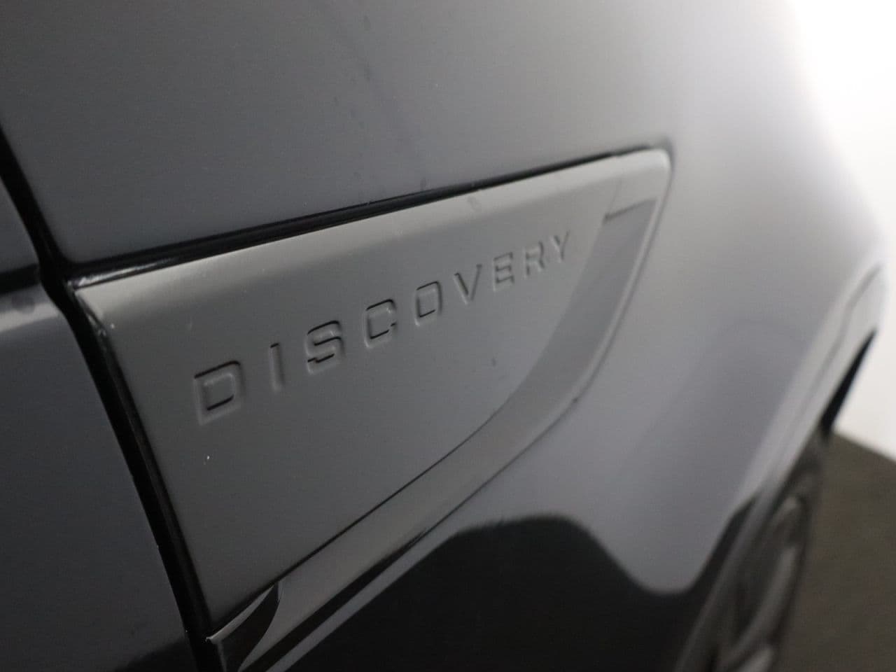 Land Rover Discovery 2.0 SD4 HSE — image 68