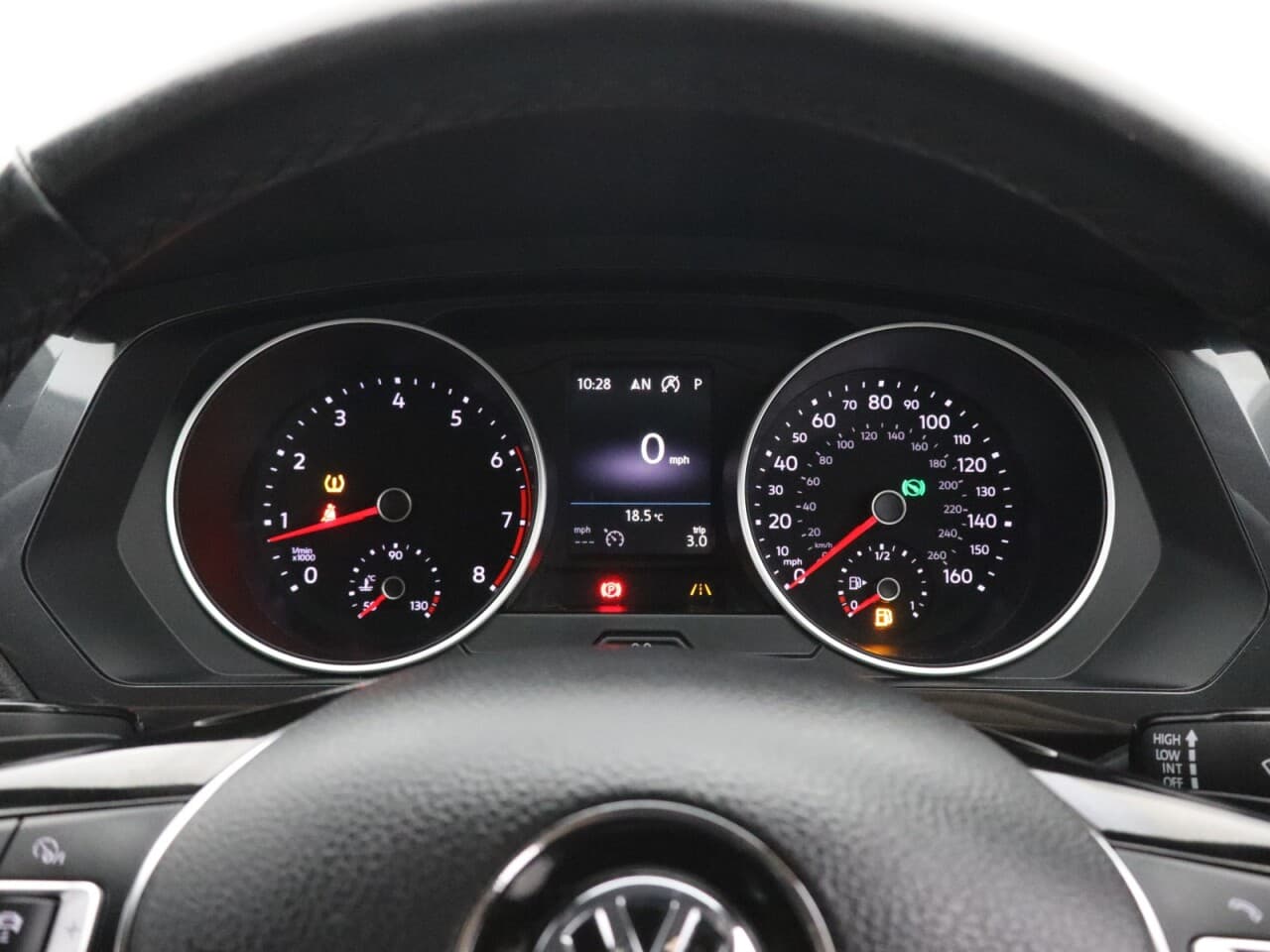 Volkswagen Tiguan 1.4 TSI SE Navigation — image 20
