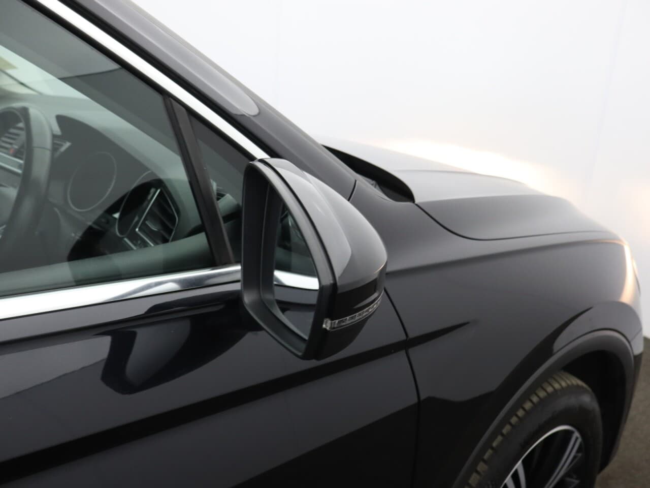 Volkswagen Tiguan 1.4 TSI SE Navigation — image 54