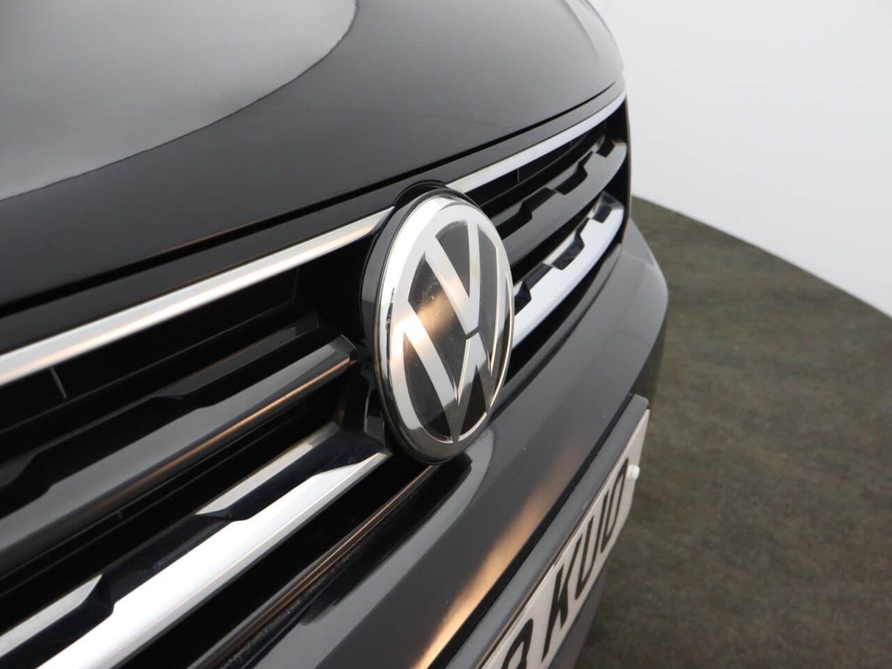 Volkswagen Tiguan 1.4 TSI SE Navigation — image 59