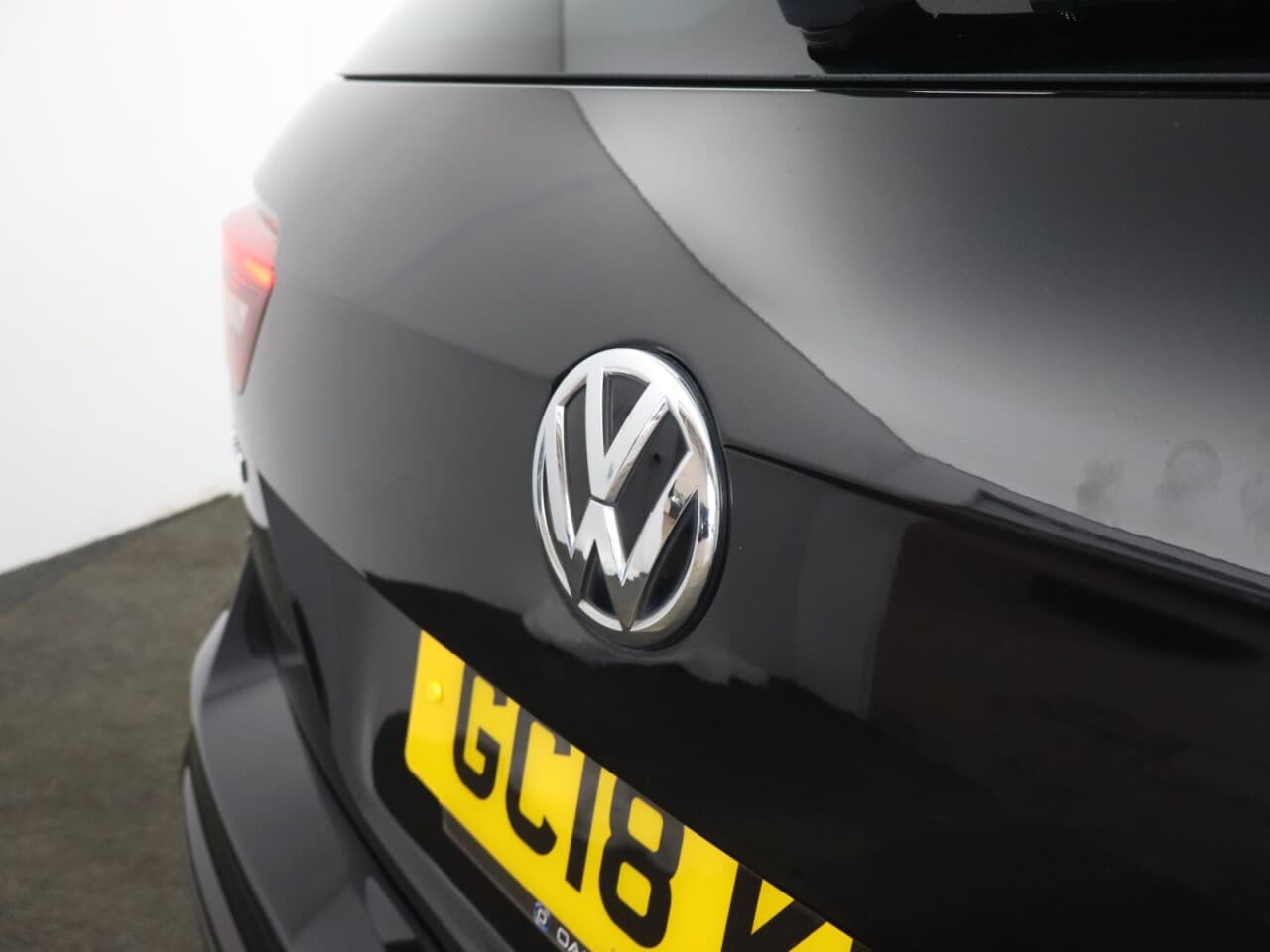 Volkswagen Tiguan 1.4 TSI SE Navigation — image 61